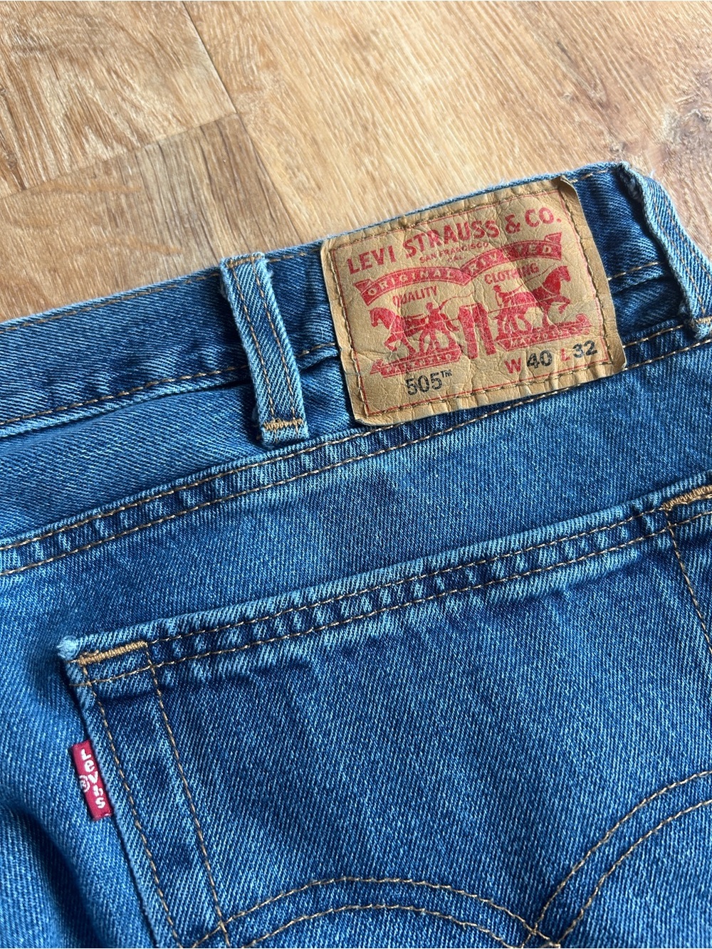 Levi's 505 Straight Fit Dark Blue Men's Jeans 40x32 - Picture 8 of 8